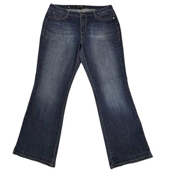 NINE WEST Jeans Missy Sz. 16 Average Dark Blue Embellished Embroidered Flared - Picture 2 of 16